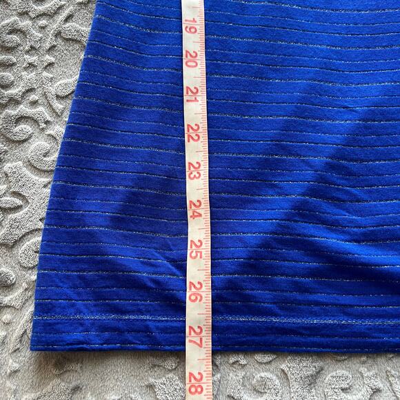 Banana Republic Blue and Siliver Stripe Short Sleeve Blouse Small - Picture 9 of 9
